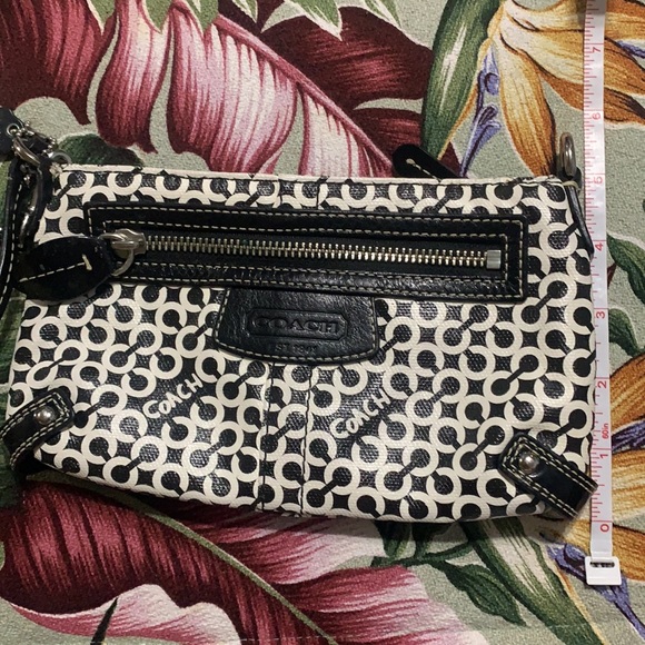 Coach black and white small purse / handbag - Picture 10 of 15
